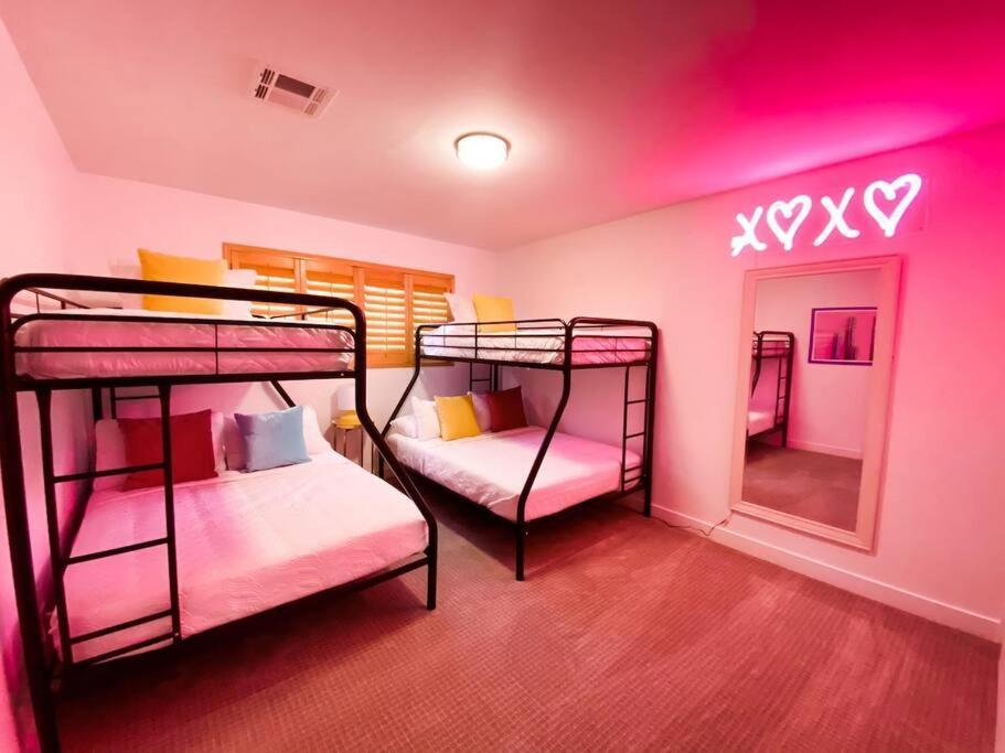 Love Oasis By Scottsdale Beach Club - New Bagian luar foto