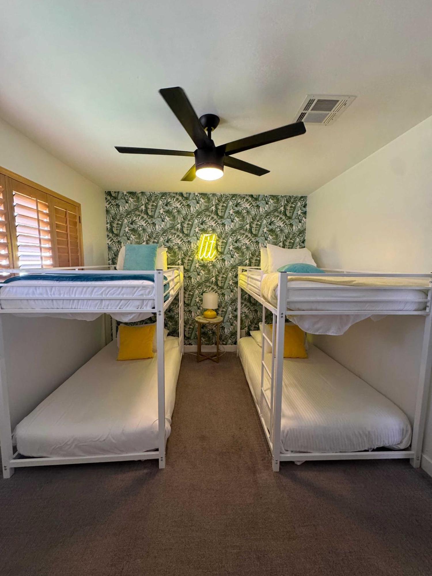 Love Oasis By Scottsdale Beach Club - New Bagian luar foto